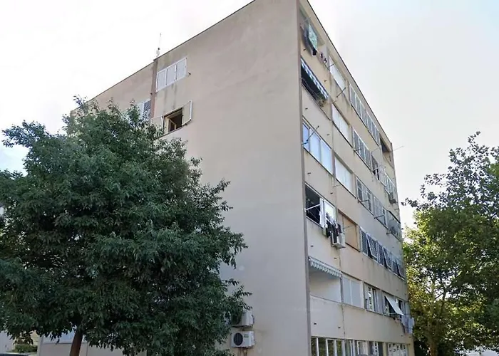Apartments By The Sea Makarska - 23419